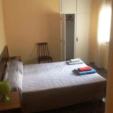 Mit Ueberdachter Terrasse In Strandnaehe *